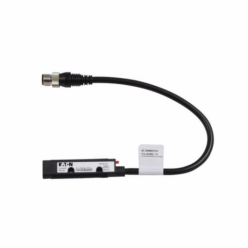 Cutler-Hammer / Eaton - Eaton Electrical 13103AQD07 10 to 30 VDC NPN/PNP Polyurethane 4-Wire Background Rejection Photoelectric Sensor
