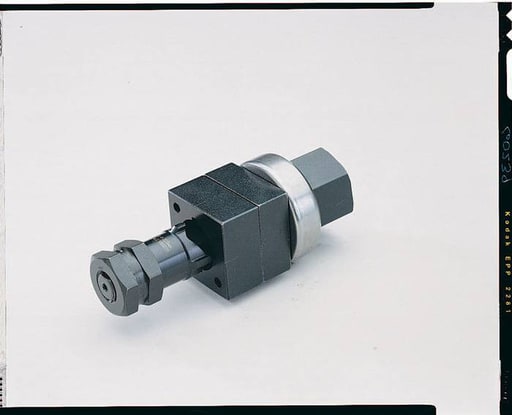 Greenlee Textron - Greenlee 60238 0.875 x 0.125 x 1" Round Hand/Hydraulic Knockout Oiltight Punch Unit