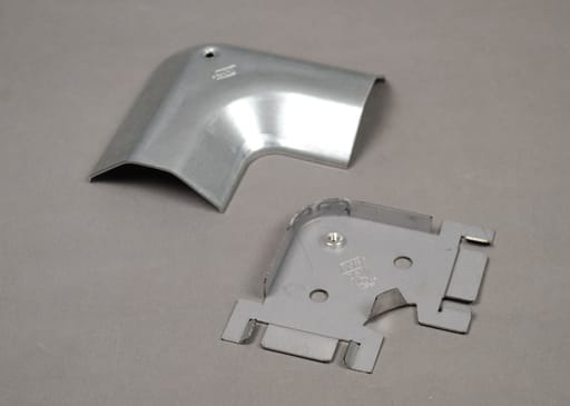 The Wiremold Co - Wiremold 2611 4 x 2-5/8" Steel 1-Channel 90 Degrees Flat Elbow