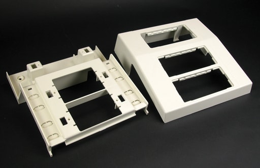 The Wiremold Co - Wiremold 5450A3WH 5400-Series Three Device Mounting Bracket Fitting