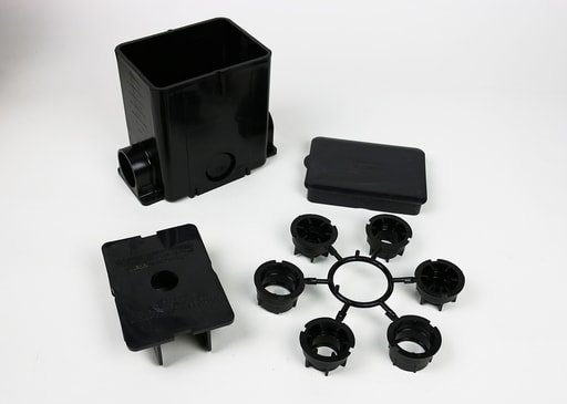 The Wiremold Co - Wiremold 880MP 5-1/2 x 4-1/8 x 6" 100 In? 1-Gang Non-Metallic Rectangular Floor Box