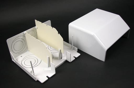 The Wiremold Co - Wiremold 5550 6 x 6-5/8" Ivory Non-Metallic Multiple Channel Raceway Device Inline Bracket