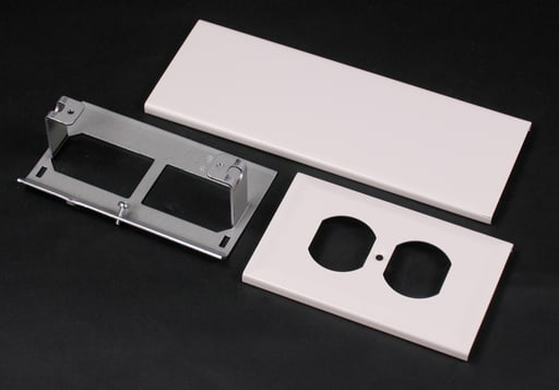 The Wiremold Co - WM 30TP-B-WH DUPLEX REC COVER 30 SE