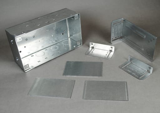 The Wiremold Co - Wiremold WSA42-4 5 x 9-3/16 Inch Steel 4-Gang Wall Service Box