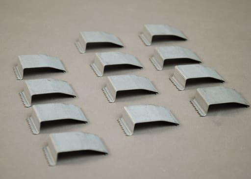The Wiremold Co - Wiremold OFRWC 1-13/32 x 3/4 x 3/8" Steel Multiple Channel Overfloor Raceway Wire Clip