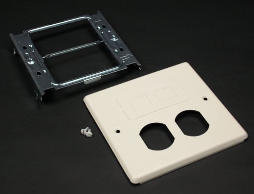 The Wiremold Co - Wiremold V4047BF 4-3/4 x 5-1/8" Ivory Steel Multiple Channel Raceway 2-Gang Cover Duplex and Modular Furniture