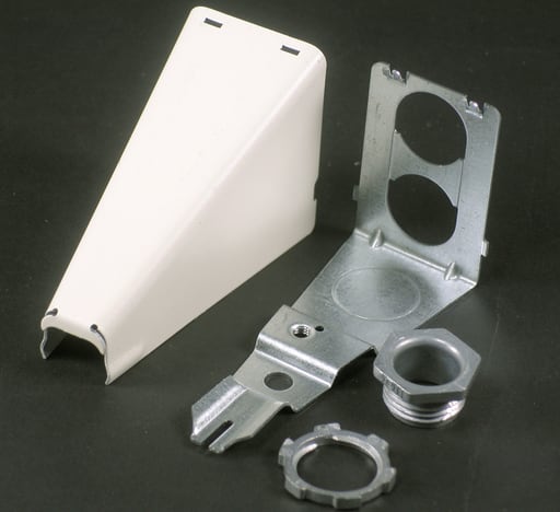 The Wiremold Co - Wiremold V5786 3-7/8 x 1-5/8 x 2-3/8" Ivory Steel 1-Channel Raceway Adjustable Offset Connector