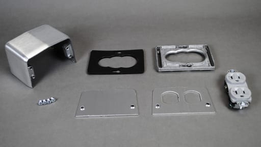 The Wiremold Co - Wiremold 525H 20 Amp 125 Volt 4-Piece Duplex Plate Pedestal Service Fitting