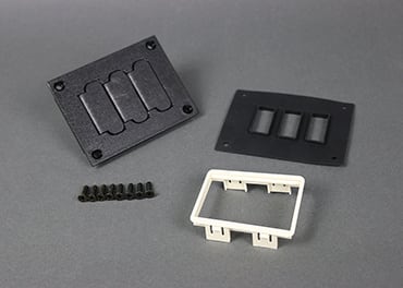 The Wiremold Co - Wiremold 829PFL-BLK 3-3/16 x 4-1/8" Black Polycarbonate Flip Lid Floor Box Communication Cover Plate