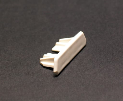 The Wiremold Co - Wiremold 810B 1-1/4 x 1/2" Ivory Non-Metallic 1-Channel Raceway Blank End