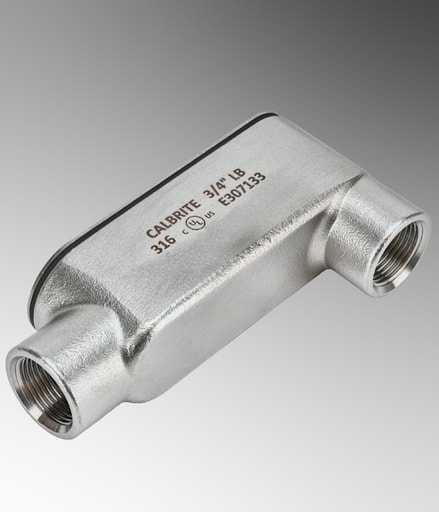Cal Pipe - Calpipe Industries, Inc. S61500LB00 Condulet 1-1/2 Inch Stainless Steel LB Conduit Body
