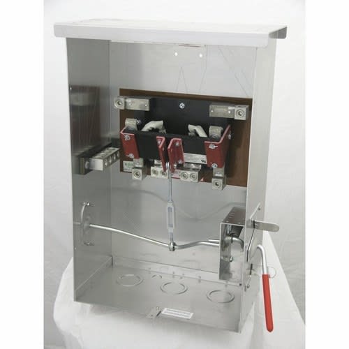 Ronk Electrical Industries Inc - RONK ELECTRICAL INDUSTRIES 7205A 2-POLE SINGLE-PHASE 200 AMP 240 VOLT GRADE LEVEL DOUBLE-THROW SWITCHES