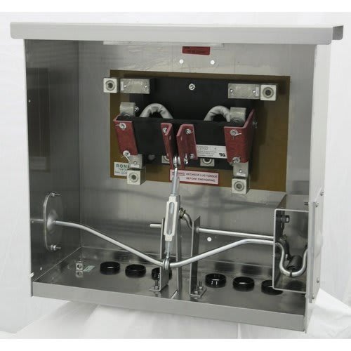 Ronk Electrical Industries Inc - RONK 9205 2-POLE SINGLE-PHASE 200 AMP 240 VOLT POLE-TOP DOUBLE-THROW SWITCH