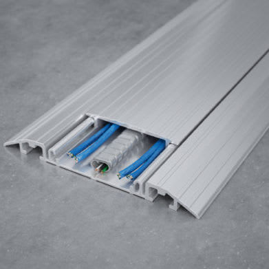 Pass & Seymour / Legrand - Connectrac CT.XPO.1-06-25.1C-SV 6' EXPRESS On-Floor Kit w/ 25' Single Circuit Conduit & Quad Receptacle, Silver