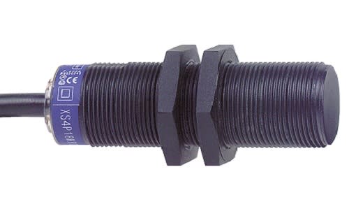 Square-D / Schneider - SQD XS3P18NA370 INDUCTIVE SENSOR 24